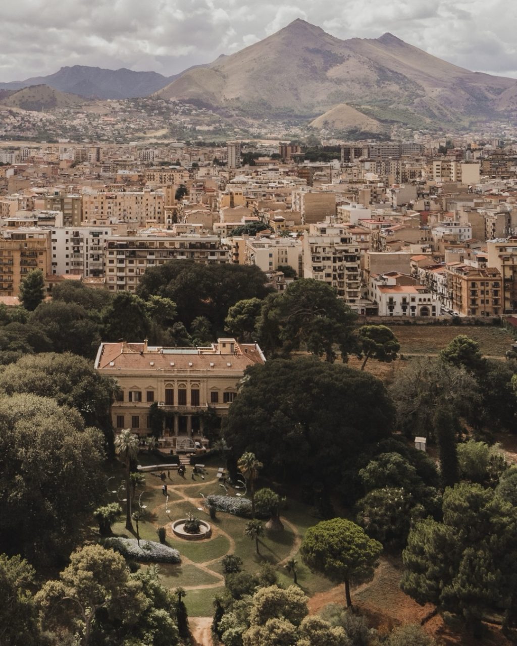 Instagram post from riccardorichiusafotografo. This post is in position 1.